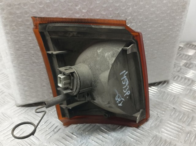 FORD 1063534 Поворотник левый в наличии Полтава