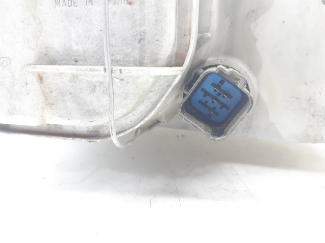 FORD 1076554 Правая фара в наличии Сумы