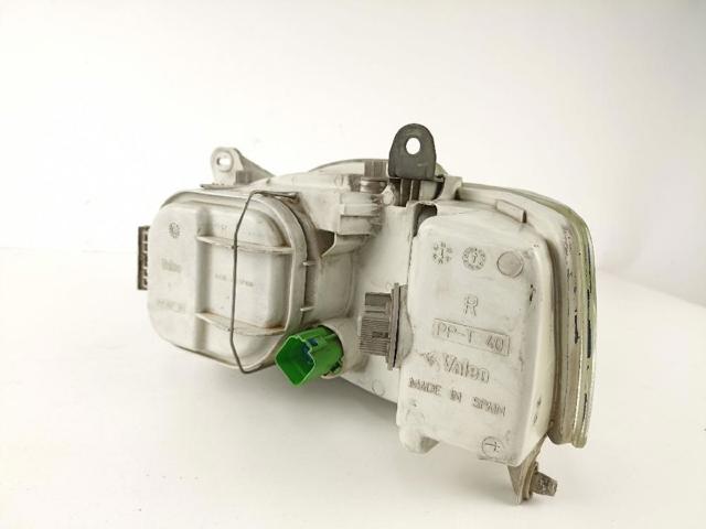 FORD 1076554 Правая фара в наличии Винница