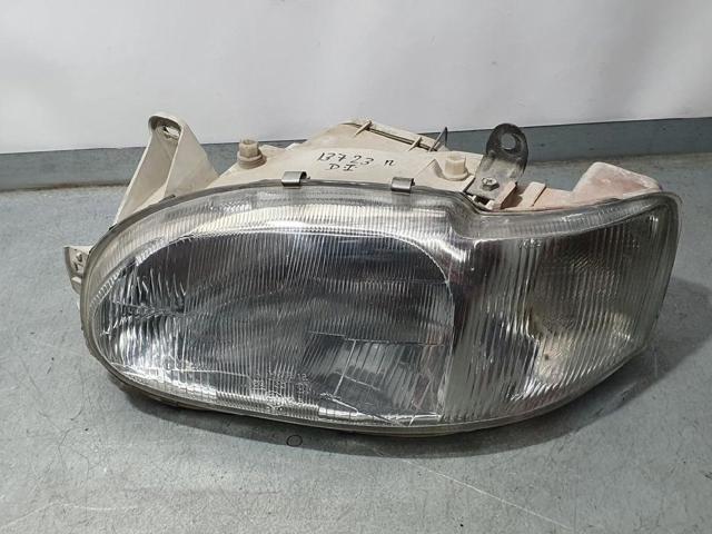 FORD 1076561 Фара левая в наличии Днепр