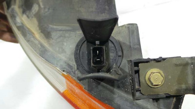FORD 1079423 Правая фара в наличии Черкассы