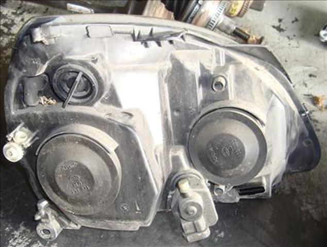FORD 1079425 Левая фара в наличии Днепр