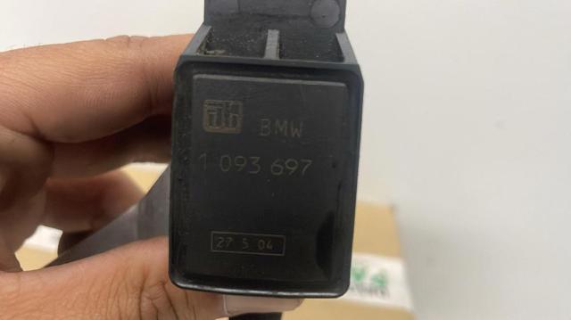 1093697 BMW Датчик уровня положения кузова передний правый купить в Черкассы