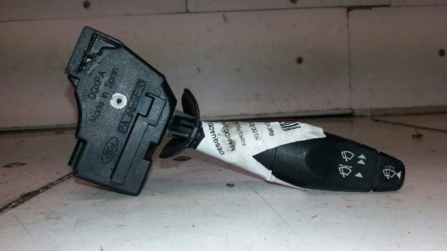 1097541 FORD Правый подрулевой переключатель купить в Кривой Рог