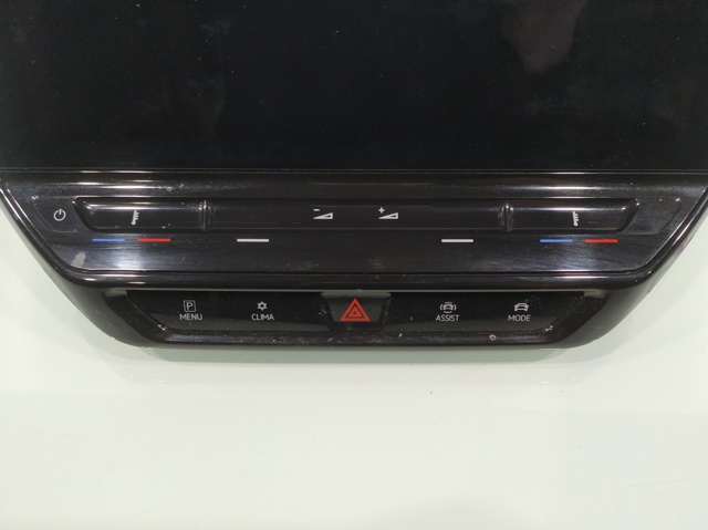 VAG 10A919605K Дисплей многофункциональный в наличии Черкассы