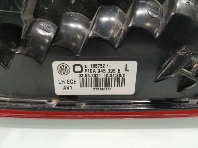 VAG 10A945095B Фонарь задний левый внешний в наличии Черкассы