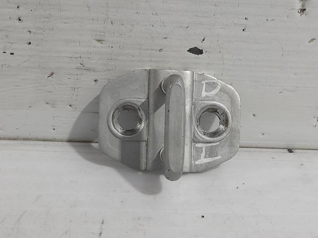 11000049B MERCEDES купить в Киев
