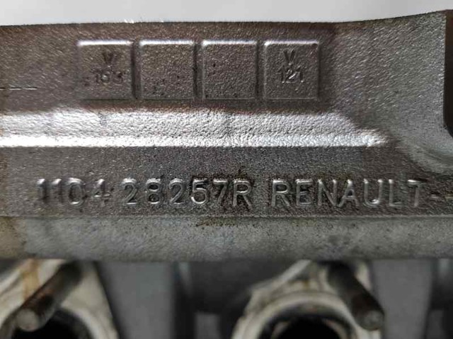 110428257R RENAULT Головка блока цилиндров (ГБЦ) купить в Полтава