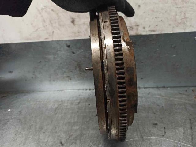 Volante de motor Mercedes E A124