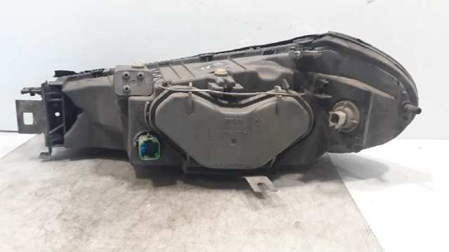 1110515 FORD Правая фара купить в Хмельницкий