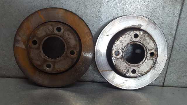 Disco do freio dianteiro 1112542 FORD