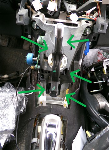 112102525 TOYOTA Крышка клапанная купить в Черкассы