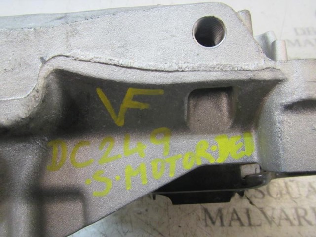 11210JD00A NISSAN Правая подушка двигателя купить в Черкассы