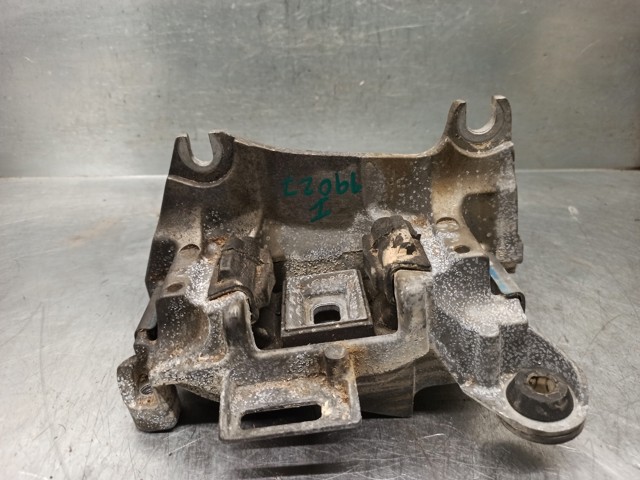 112200017R RENAULT купить в Николаев