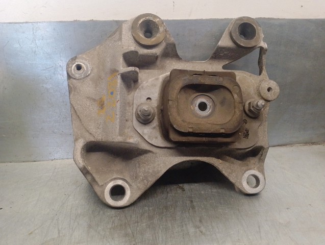 RENAULT 112210001R Кронштейн подушки КПП в наличии Николаев