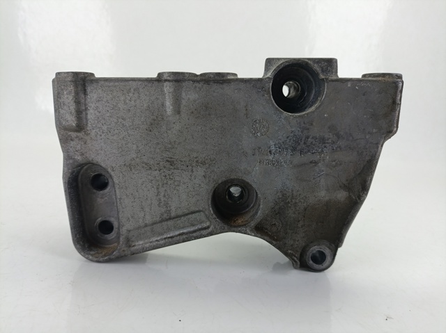 Consola de coxim (apoio) direita de motor 112317173R Renault (RVI)