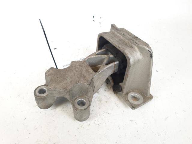 112325742R RENAULT Правая подушка двигателя купить в Черкассы
