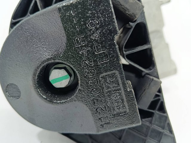 RENAULT 112328191R Кронштейн подушки (опоры) двигателя правой в наличии Винница