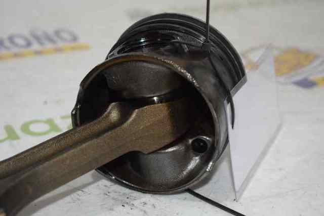 Pistão do kit para 1 cilindro, STD 11257799357 BMW