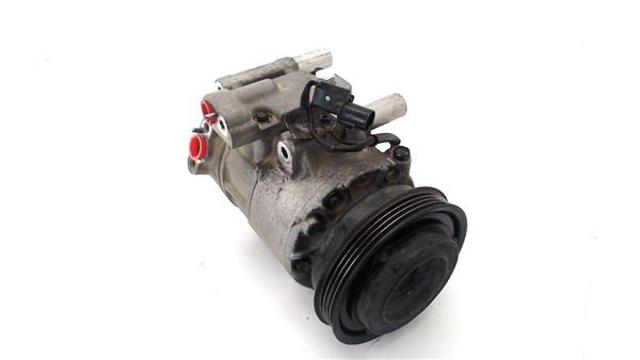 HYUNDAI 1127024600 Компрессор кондиционера в наличии Николаев