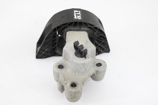 112843505R RENAULT Правая подушка двигателя купить в Николаев