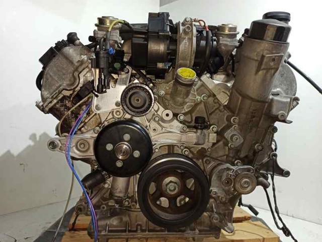 Motor montado 112949 Mercedes