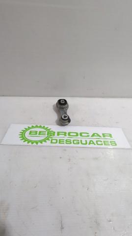 113606335R RENAULT Задняя опора двигателя купить в Николаев