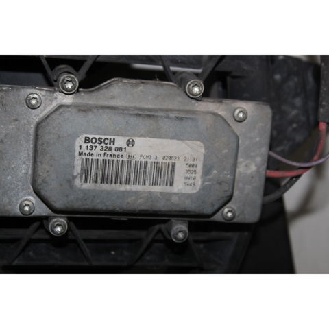 FORD 1137328081 Диффузор радиатора охлаждения, в сборе с мотором и крыльчаткой в наличии Запорожье
