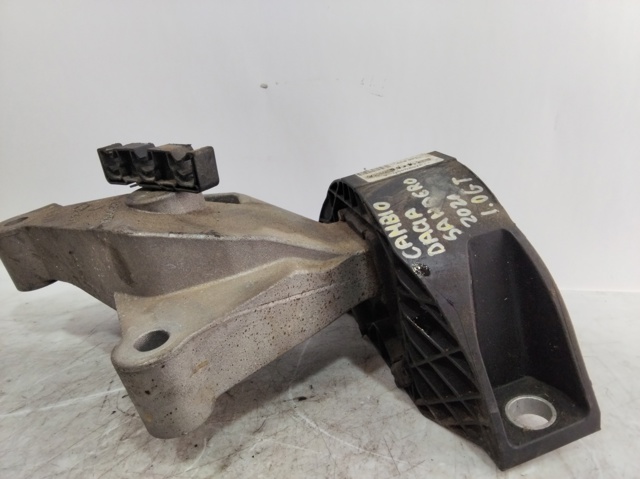 113752043R RENAULT Подушка (опора) двигателя правая передняя купить в Каменское