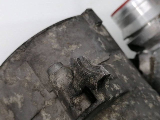 11517586925 BMW Помпа купить в Львов