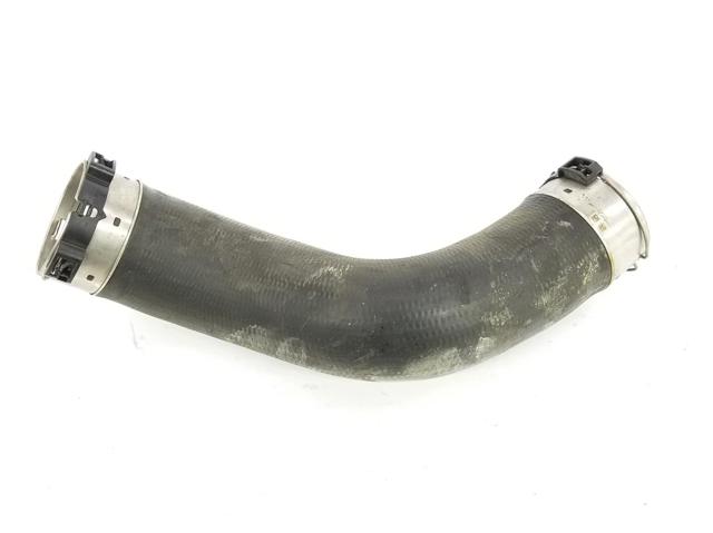 Mangueira (cano derivado) esquerda de intercooler 11617823233 BMW