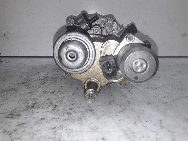 BMW 11667575325 Вакуумный насос в наличии Винница