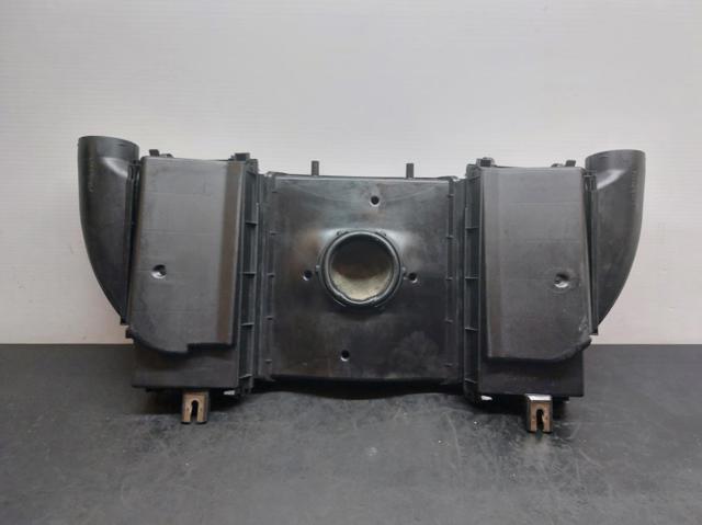 Caixa de filtro de ar Mercedes E A124