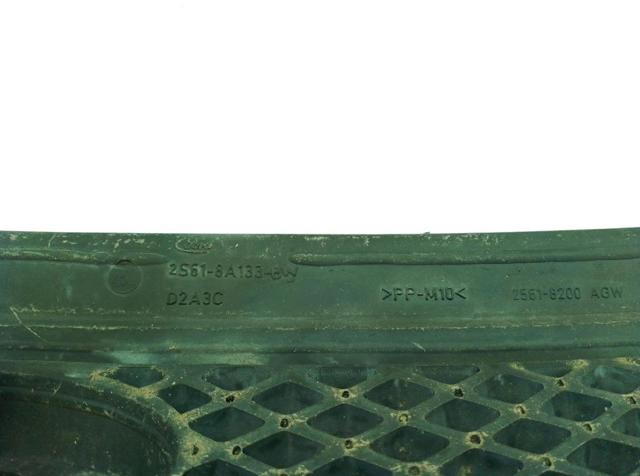 FORD 1211719 Решетка радиатора в наличии Полтава