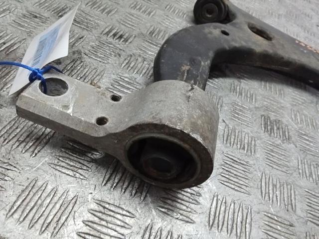 FORD 1212807 Рычаг передней подвески нижний правый в наличии Черкассы