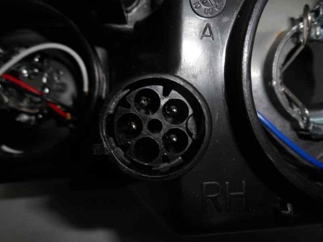 1216012 OPEL Правая фара купить в Хмельницкий