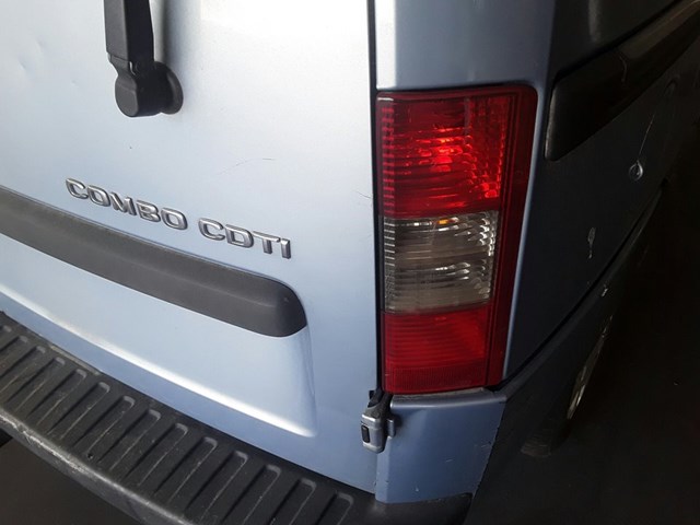 Luz traseira esquerda para Opel wagon/station wagon combo 1.3 CDTI 16V Z13DTJ 1222061