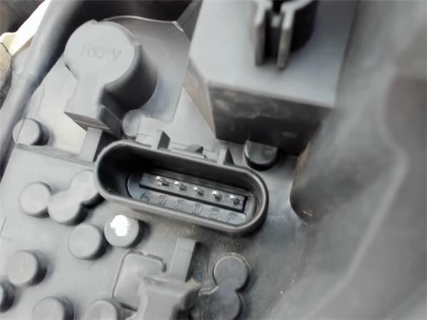 OPEL 1222187 Фонарь задний левый в наличии Ровно