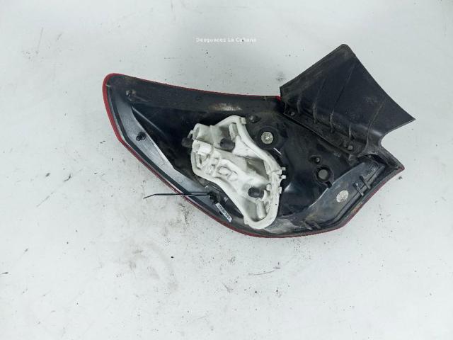 OPEL 1222208 Фонарь задний правый внешний в наличии Хмельницкий
