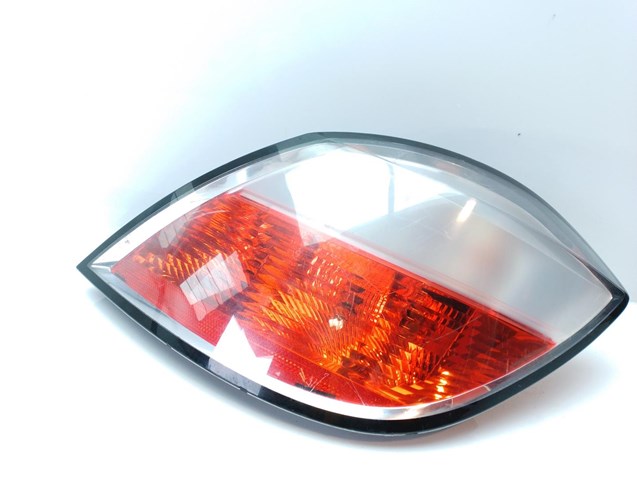 Luz traseira direita para Opel Astra H 1.4 (L48) Z14XEP 1222354