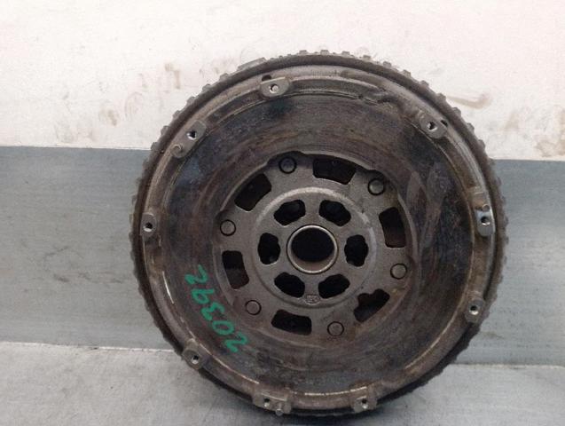 RENAULT 123104345R Маховик двигателя в наличии Николаев