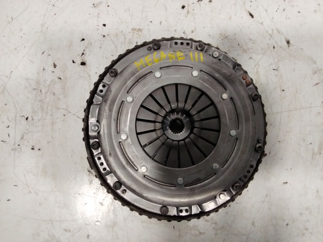 RENAULT 123104345R Маховик двигателя в наличии Черкассы