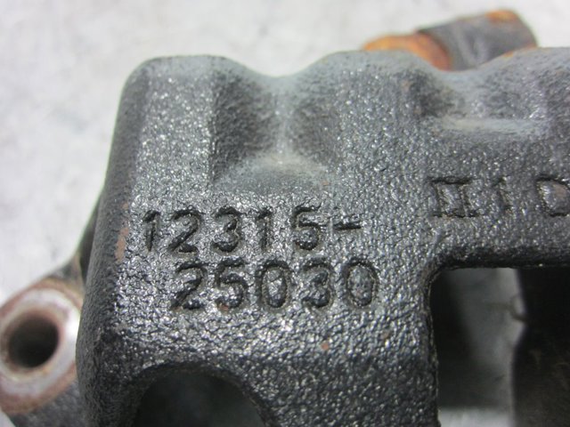 1231525031 TOYOTA Кронштейн подушки (опоры) двигателя правой купить в Запорожье