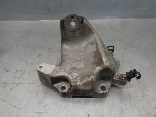 TOYOTA 1232526020 Кронштейн подушки (опоры) двигателя левой в наличии Одесса