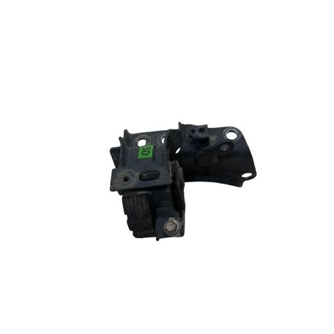 123720R010 TOYOTA Левая подушка двигателя купить в Кривой Рог
