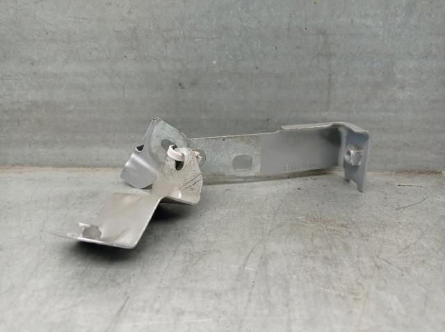 Coxim (suporte) esquerdo de motor 123720R010 Toyota