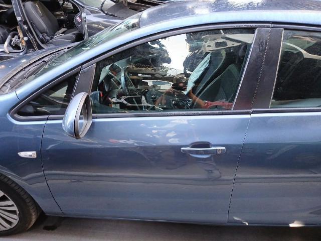 Porta dianteira esquerda Opel Astra