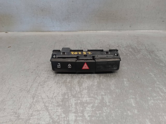 OPEL 1240796 Кнопка включения аварийного сигнала в наличии Ирпень