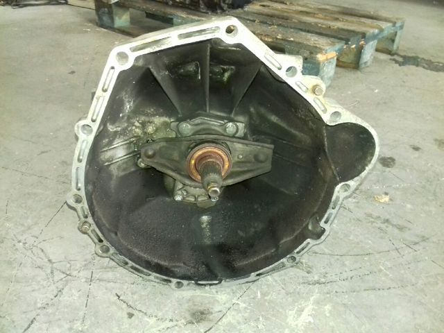 Caixa de Mudança montada (caixa mecânica de velocidades) Mercedes E S124