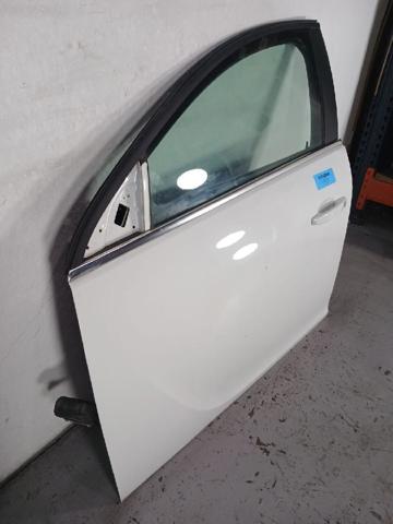 Porta dianteira esquerda Opel Insignia G09
